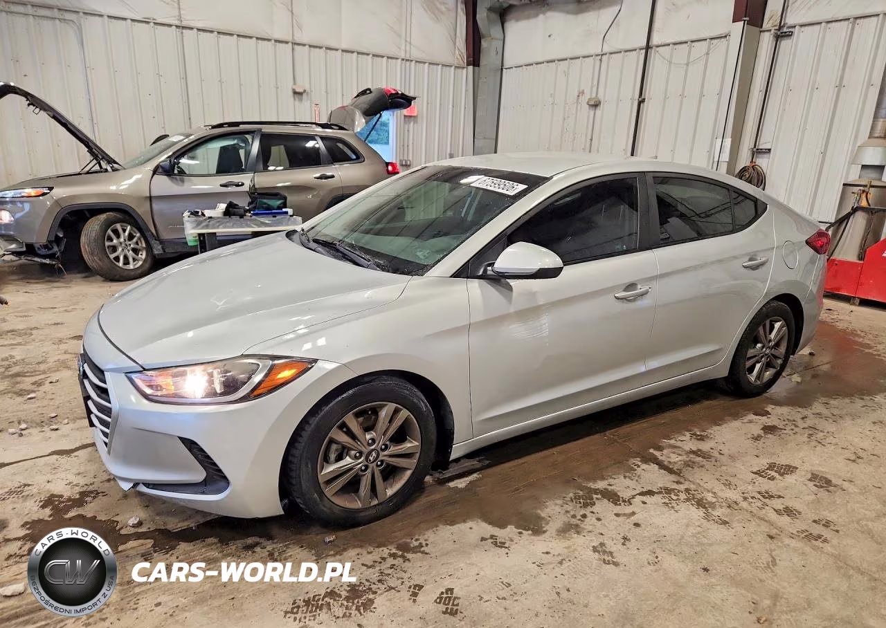 2018 Hyundai Elantra Sel VIN:5NPD84LF4JH297179 - 1