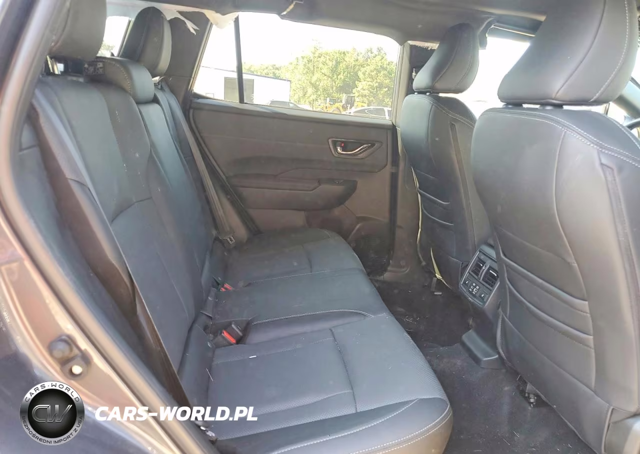 2026 Subaru Outback Touring VIN:JF2BUPED6TY480926 - 10