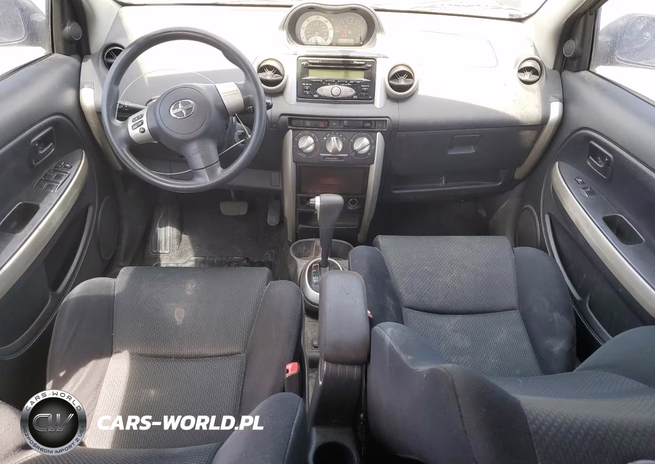 2006 Toyota Scion Xa VIN:JTKKT604X60149751 - 8