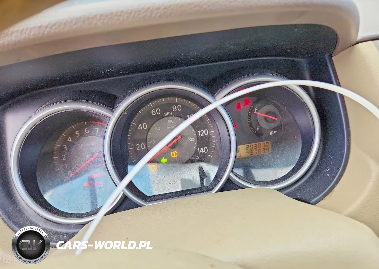 2009 Nissan Versa 1.8 S VIN:3N1BC13E29L351556 - 9