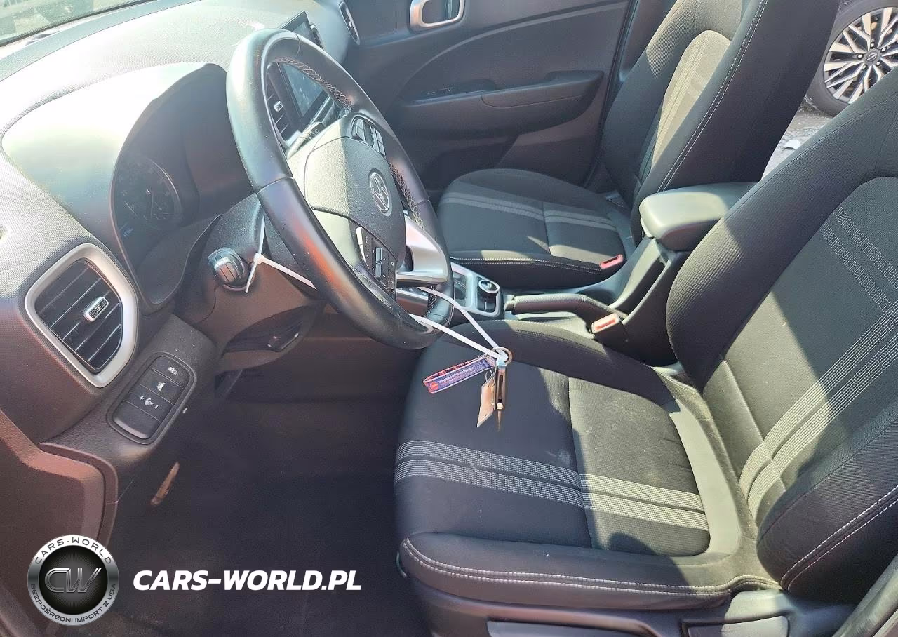 2021 Hyundai Venue Sel VIN:KMHRC8A31MU071465 - 7