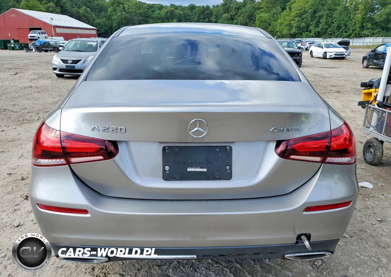 2021 Mercedes-Benz A 220 4Matic VIN:W1K3G4FB5MJ270548 - 6