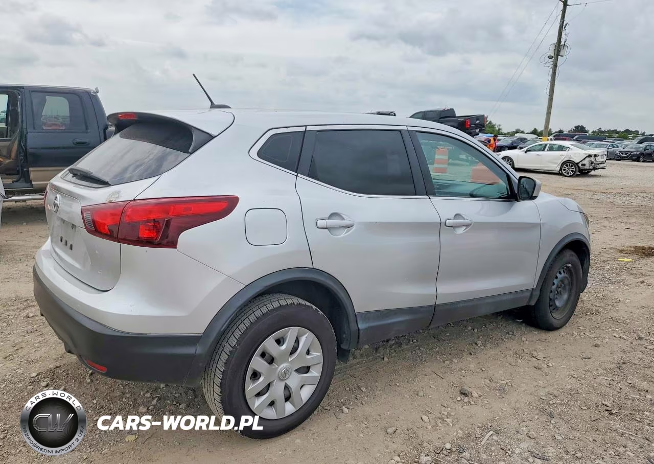 2019 Nissan Rogue Sport S VIN:JN1BJ1CP3KW212575 - 3