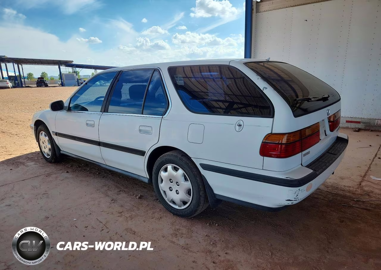1992 Honda Accord Lx VIN:1HGCB9759NA005360 - 2