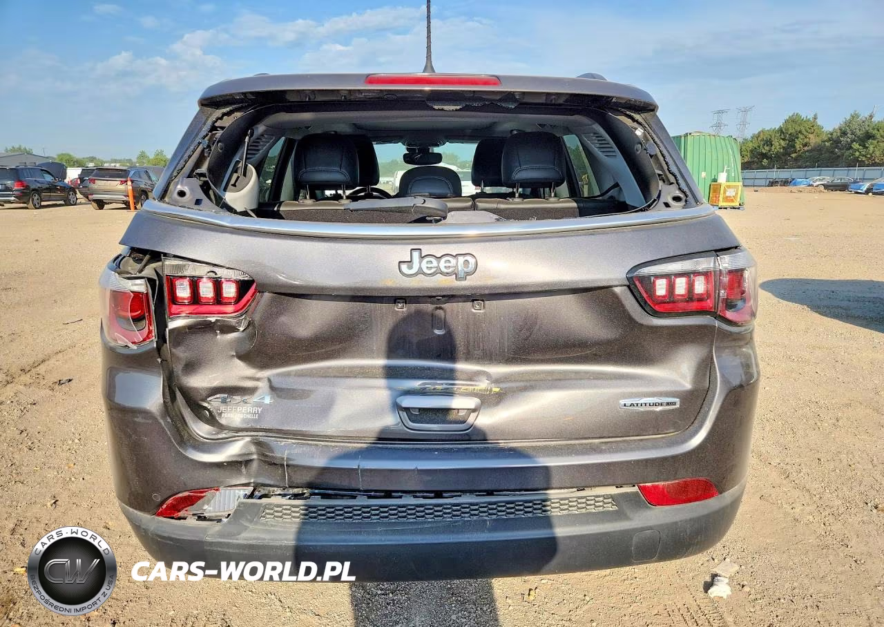 2022 Jeep Compass Latitude Lux VIN:3C4NJDFB6NT236228 - 6