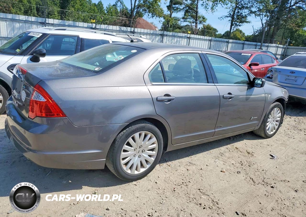 2010 Ford Fusion Hybrid VIN:3FADP0L38AR217094 - 3