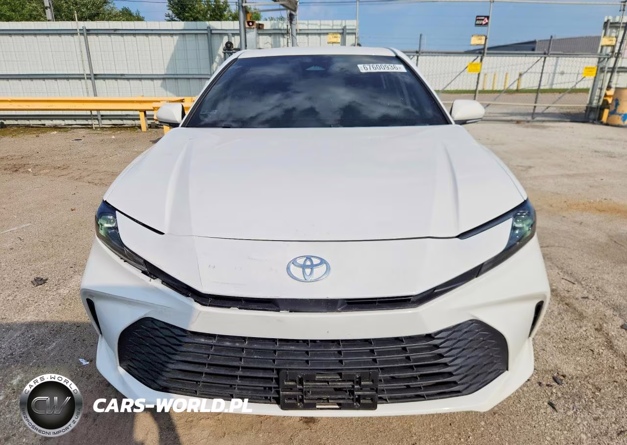 2025 Toyota Camry Le VIN:4T1DAACK3SU521710 - 5