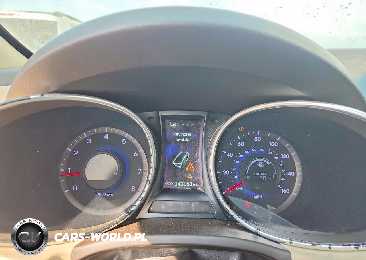 2014 Hyundai Santa Fe Sport 2.0T VIN:5XYZWDLA5EG211441 - 9