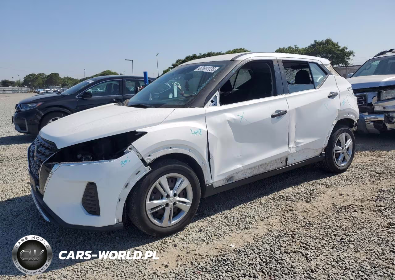 2021 Nissan Kicks S