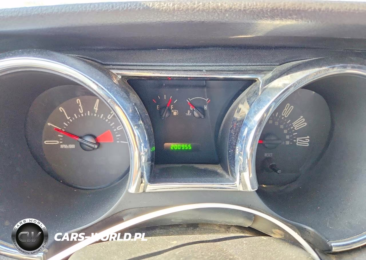 2005 Ford Mustang VIN:1ZVFT84N255242866 - 9