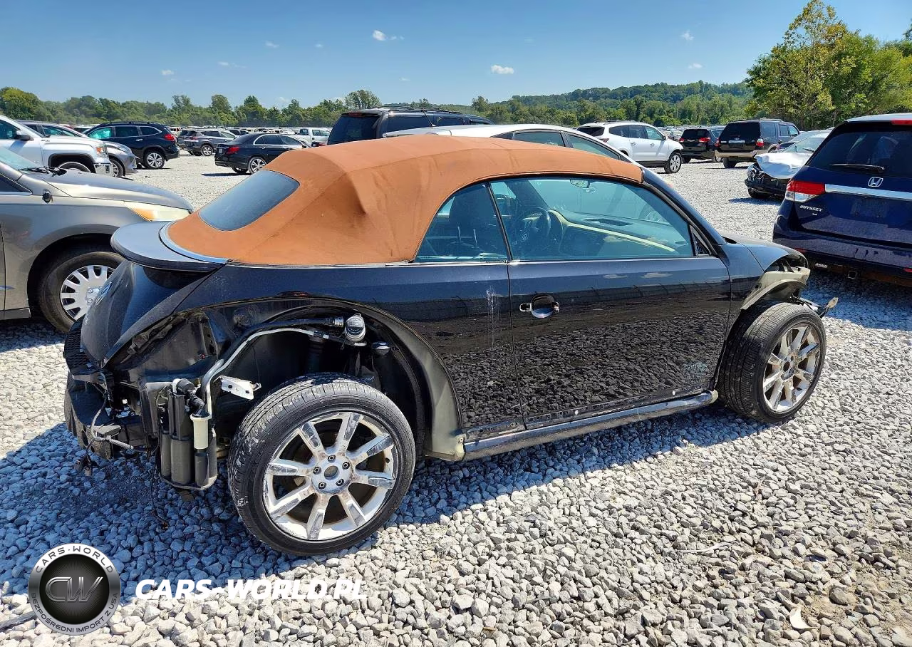 2019 Volkswagen Beetle S VIN:3VW5DAAT9KM503337 - 3