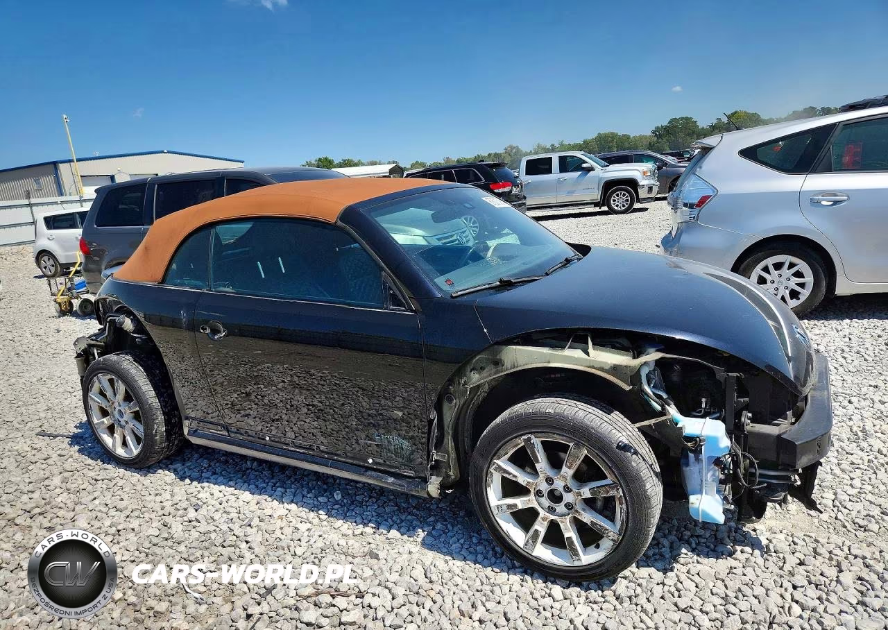 2019 Volkswagen Beetle S VIN:3VW5DAAT9KM503337 - 4