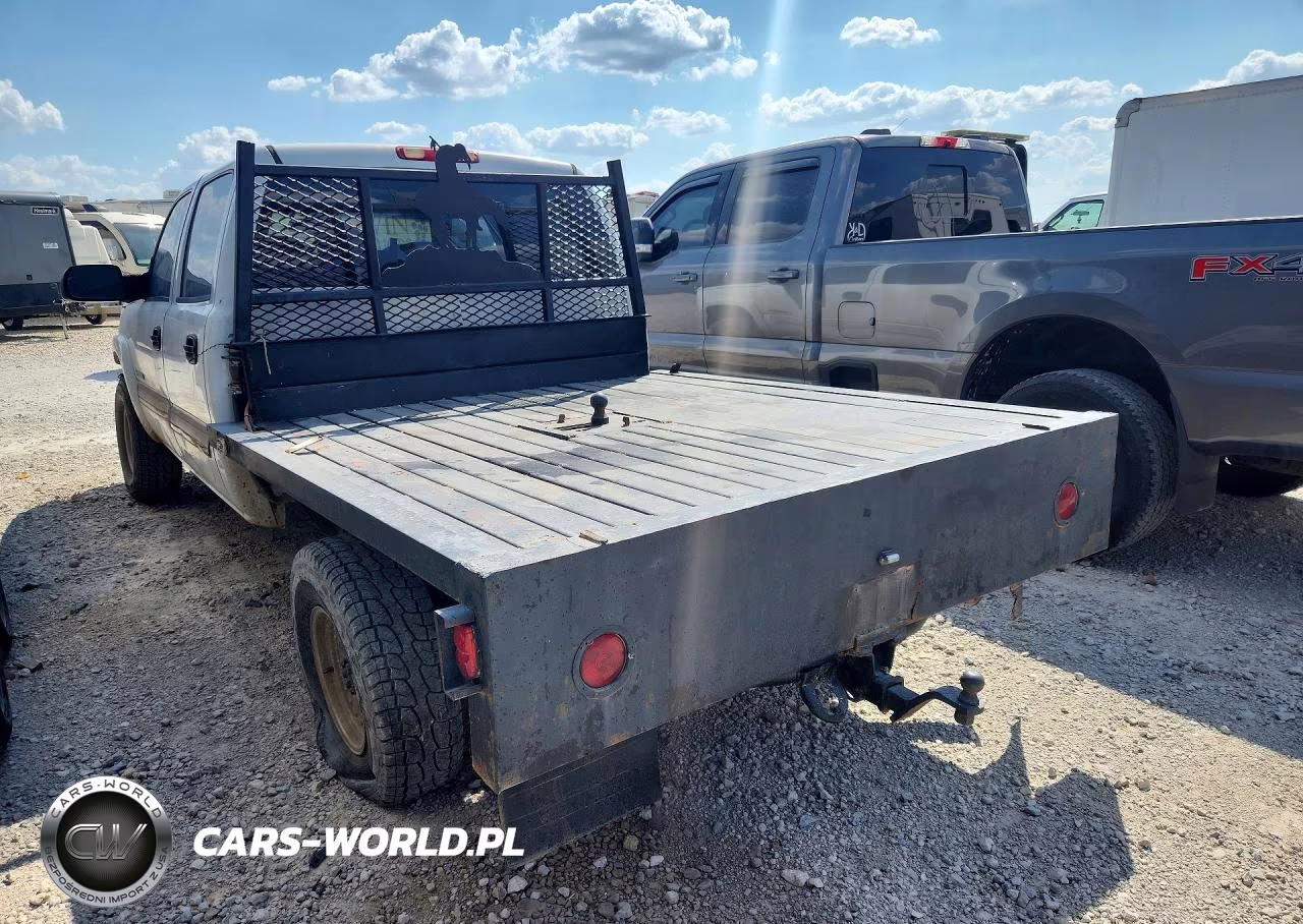 2004 Chevrolet Silverado K2500 Heavy Duty VIN:1GCHK23U94F236656 - 2