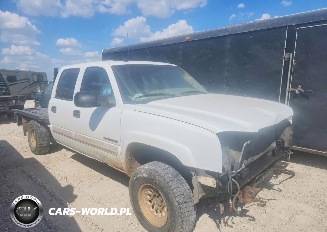 2004 Chevrolet Silverado K2500 Heavy Duty VIN:1GCHK23U94F236656 - 4