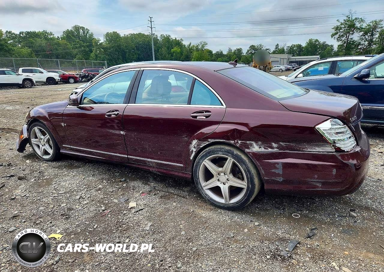 2011 Mercedes-Benz S 550 VIN:WDDNG7BB5BA376186 - 2