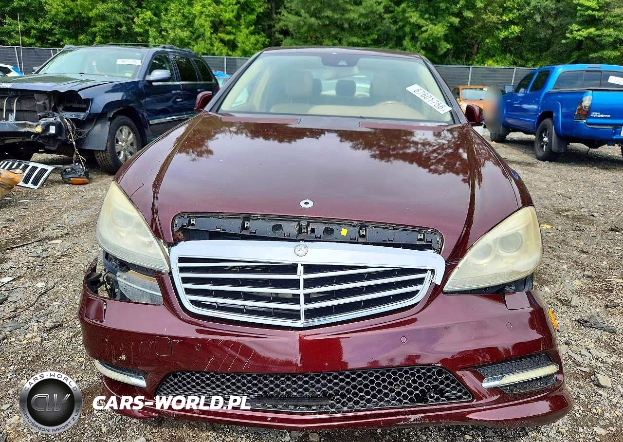 2011 Mercedes-Benz S 550 VIN:WDDNG7BB5BA376186 - 5