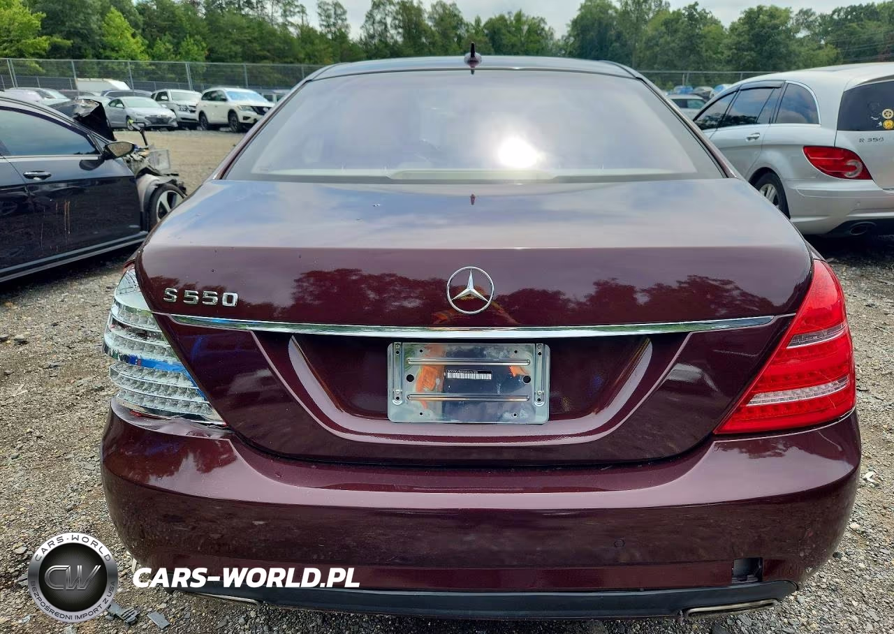 2011 Mercedes-Benz S 550 VIN:WDDNG7BB5BA376186 - 6