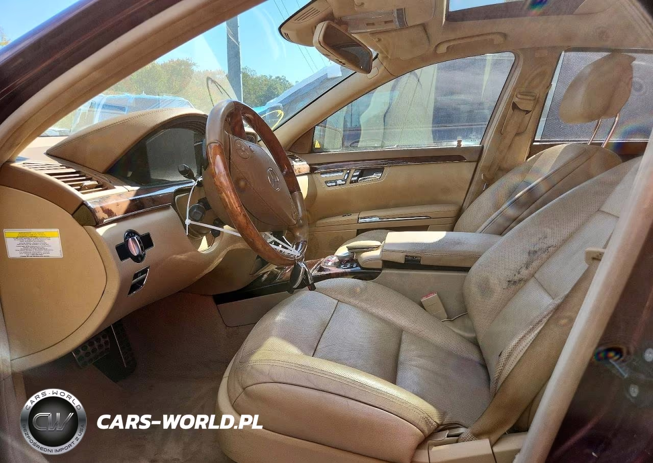 2011 Mercedes-Benz S 550 VIN:WDDNG7BB5BA376186 - 7