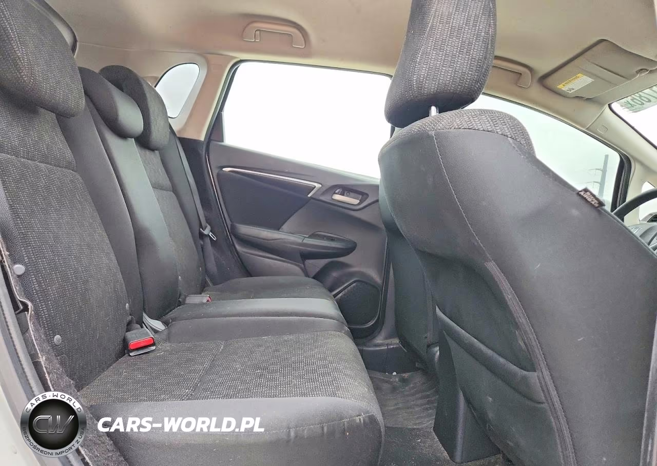 2015 Honda Fit VIN:3HGGK5H59FM722922 - 10