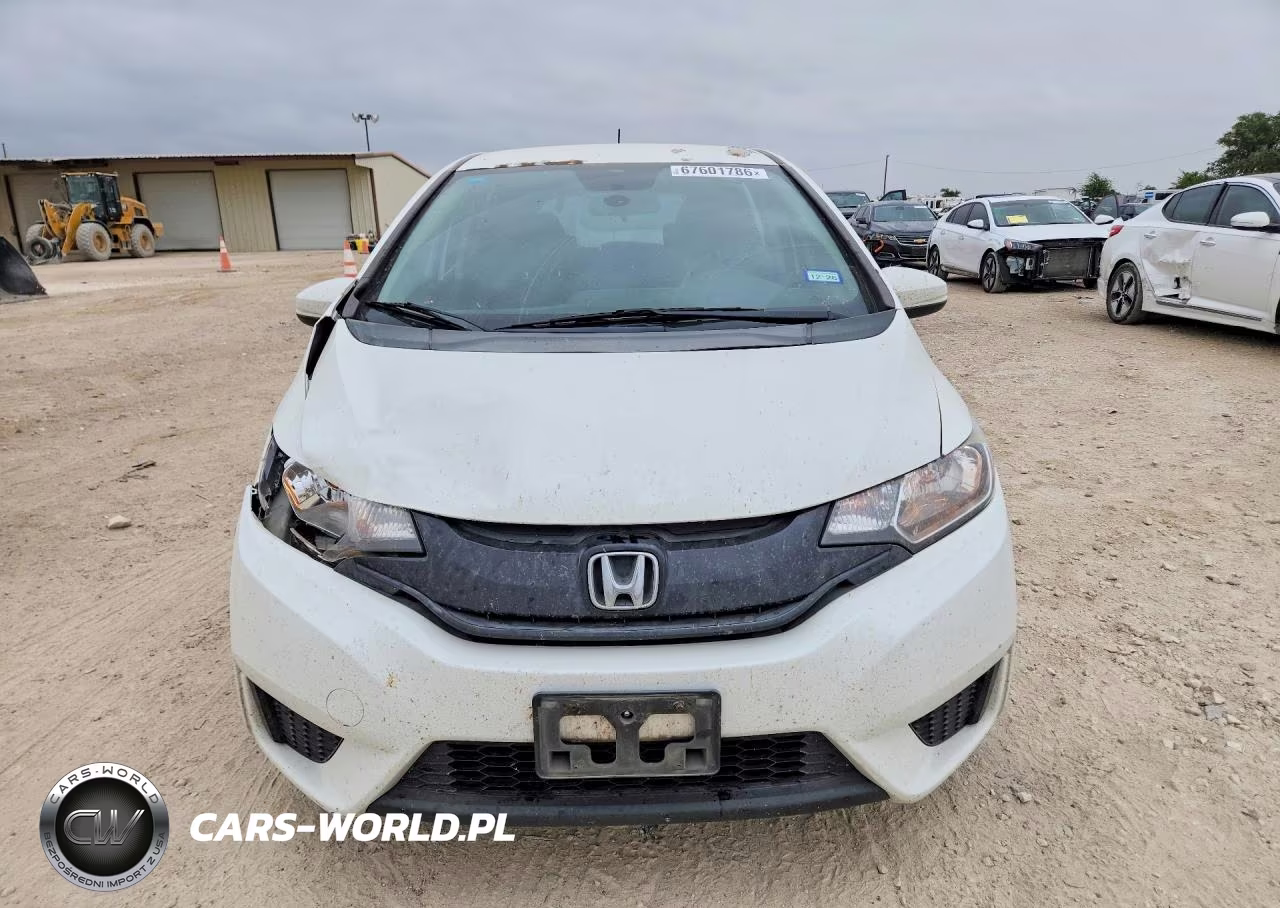 2015 Honda Fit VIN:3HGGK5H59FM722922 - 5