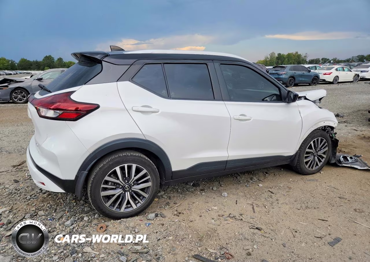 2022 Nissan Kicks Sv VIN:3N1CP5CV9NL478900 - 3