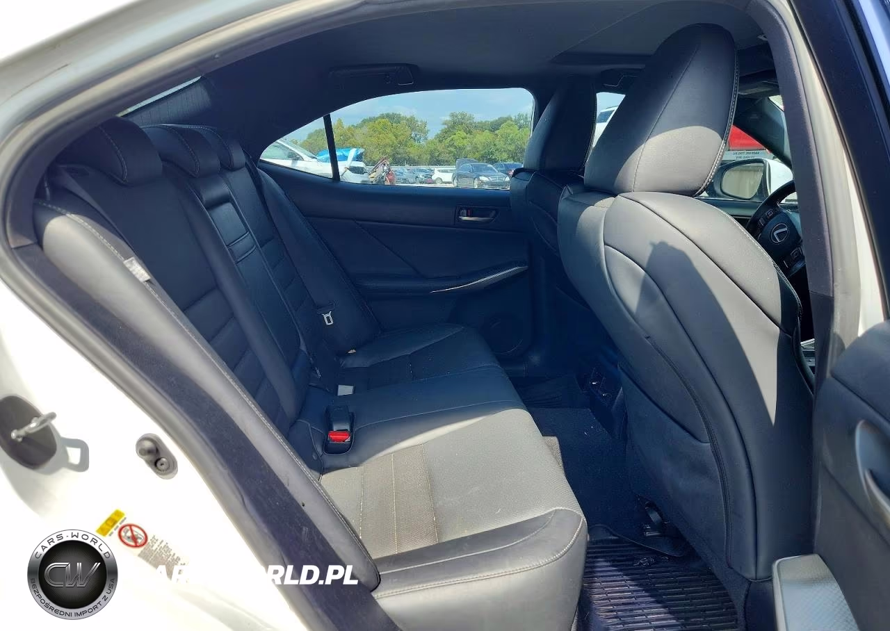 2018 Lexus Is 300 VIN:JTHBA1D2XJ5073600 - 10