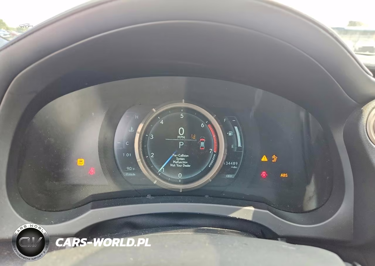 2018 Lexus Is 300 VIN:JTHBA1D2XJ5073600 - 9
