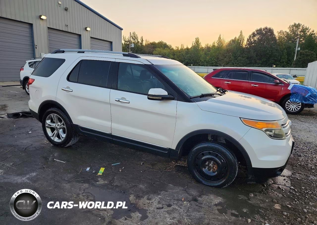 2011 Ford Explorer Limited VIN:1FMHK8F85BGA31176 - 4