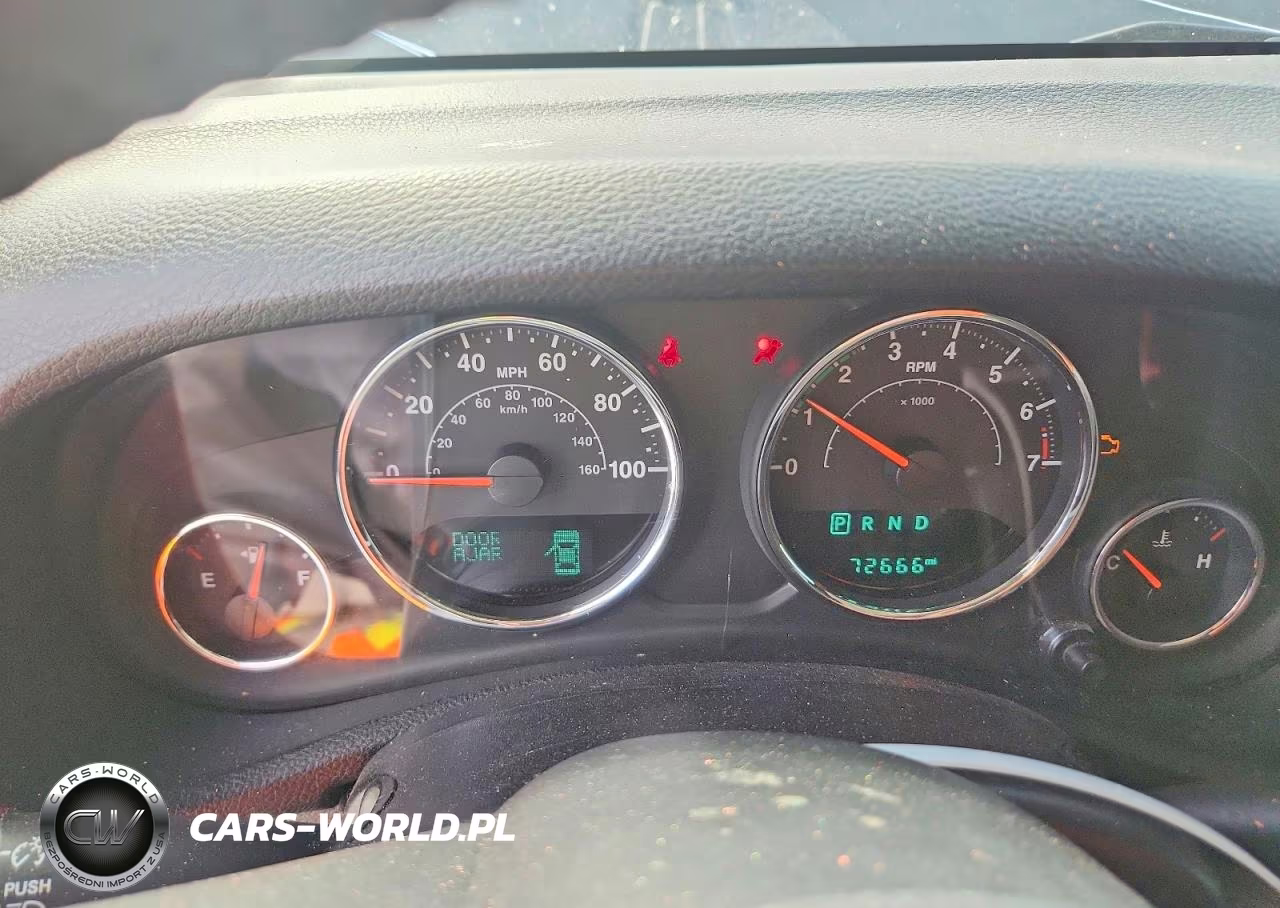 2015 Jeep Wrangler Sport VIN:1C4AJWAG9FL728729 - 9