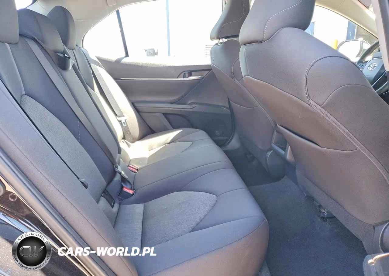 2024 Toyota Camry Le VIN:4T1R11AKXRU910847 - 10