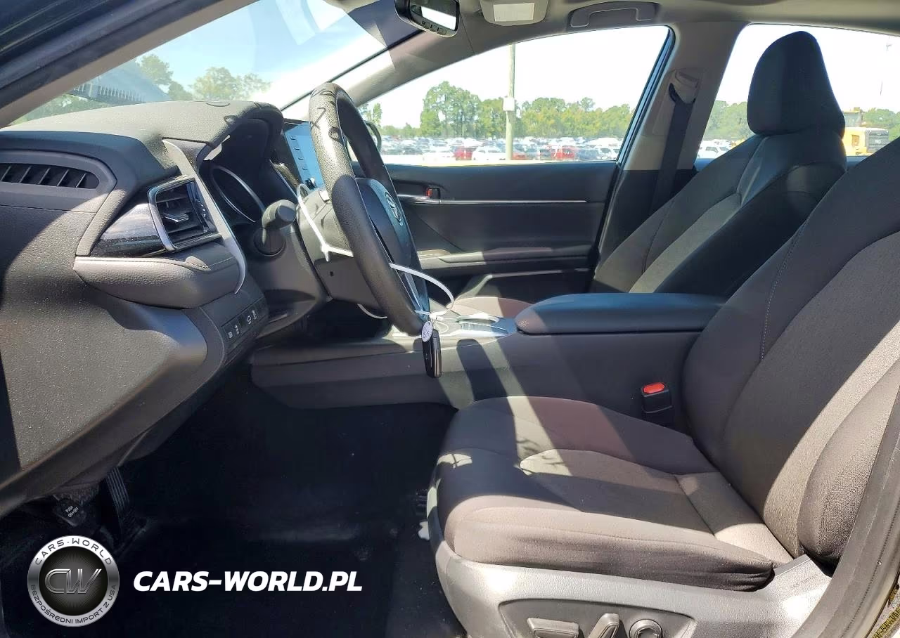 2024 Toyota Camry Le VIN:4T1R11AKXRU910847 - 7