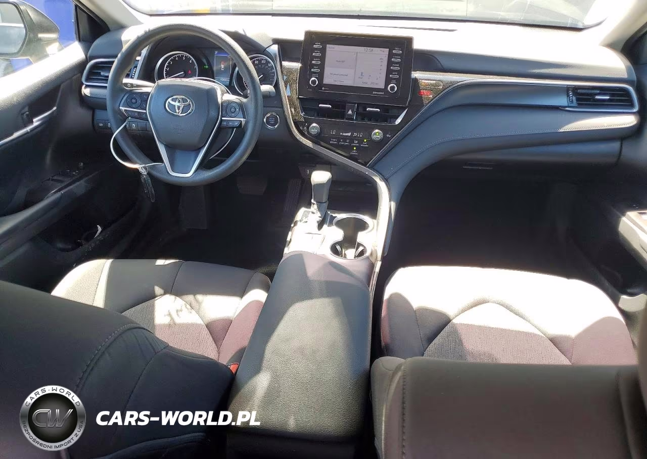 2024 Toyota Camry Le VIN:4T1R11AKXRU910847 - 8