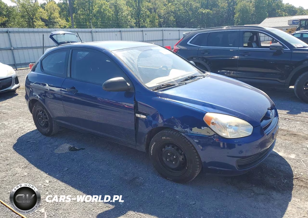 2008 Hyundai Accent Gs VIN:KMHCM36C28U078431 - 4