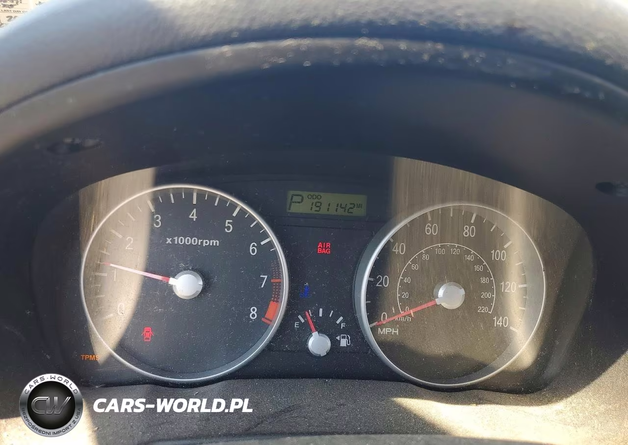 2008 Hyundai Accent Gs VIN:KMHCM36C28U078431 - 9
