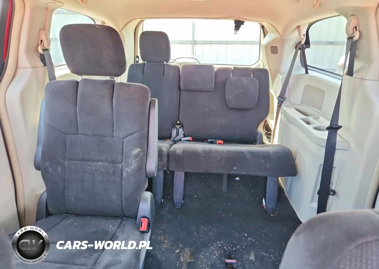 2011 Dodge Grand Caravan Crew VIN:2D4RN5DG1BR611843 - 10
