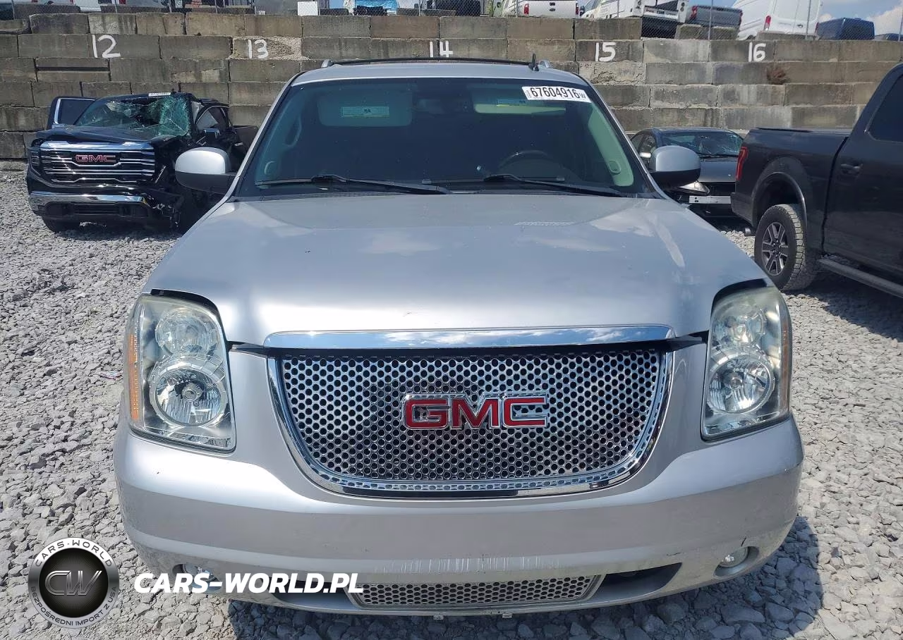 2013 GMC Yukon Xl Denali VIN:1GKS2MEFXDR322139 - 5
