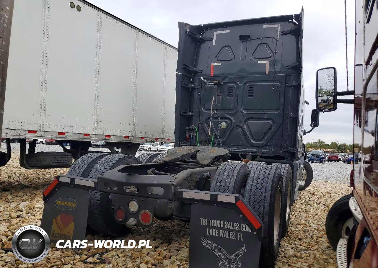 2016 Freightliner Cascadia 125 VIN:3AKJGLD57GSHB9922 - 3