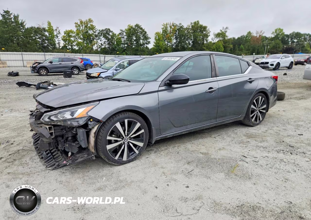 2020 Nissan Altima Sr – zdjęcie 1 z 13