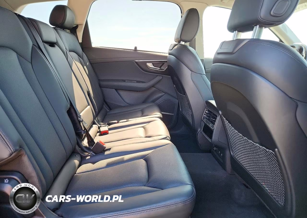 2023 Audi Q7 Prestige VIN:WA1VXBF77PD002536 - 11