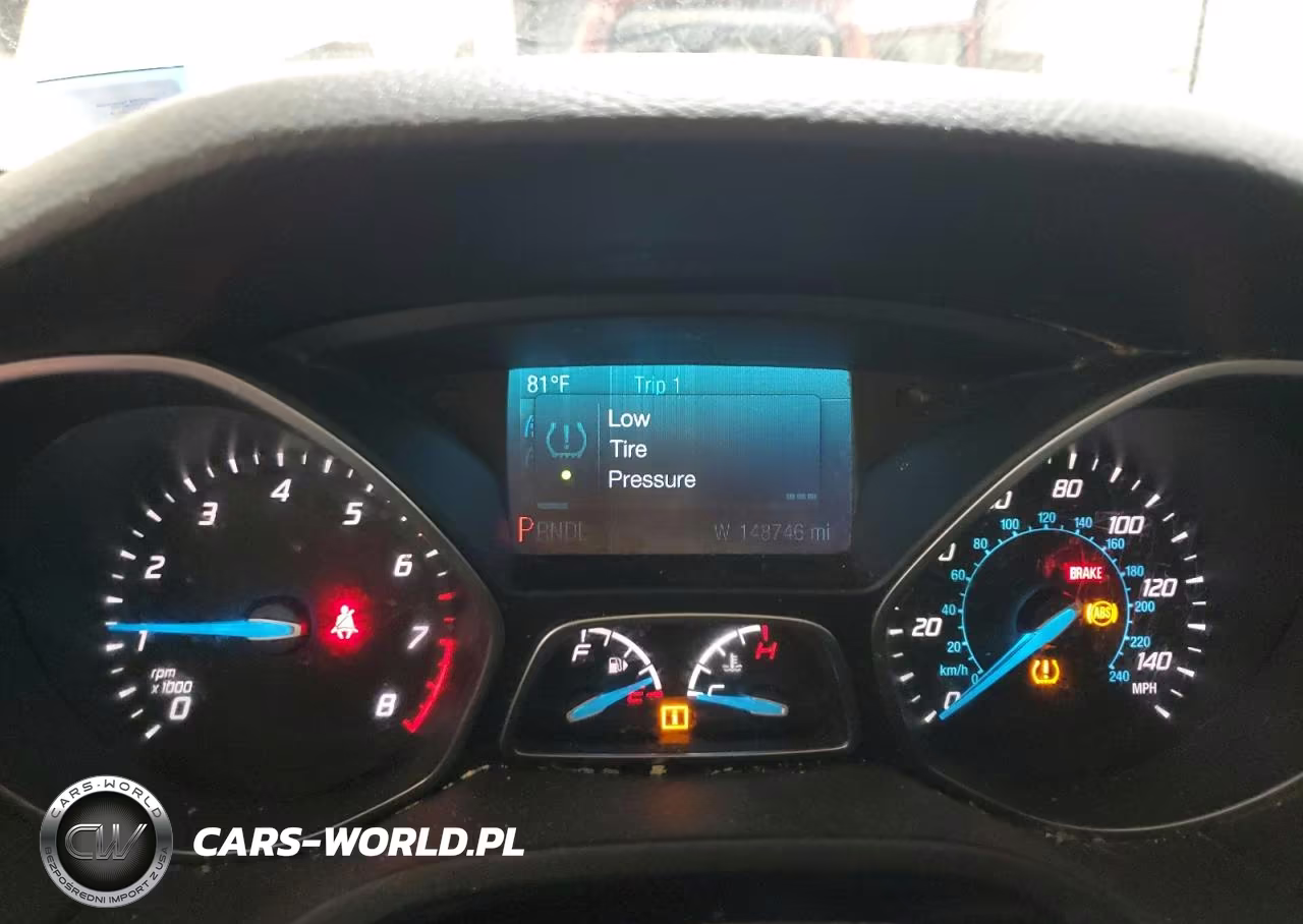 2014 Ford Focus Se VIN:1FADP3F2XEL128376 - 9