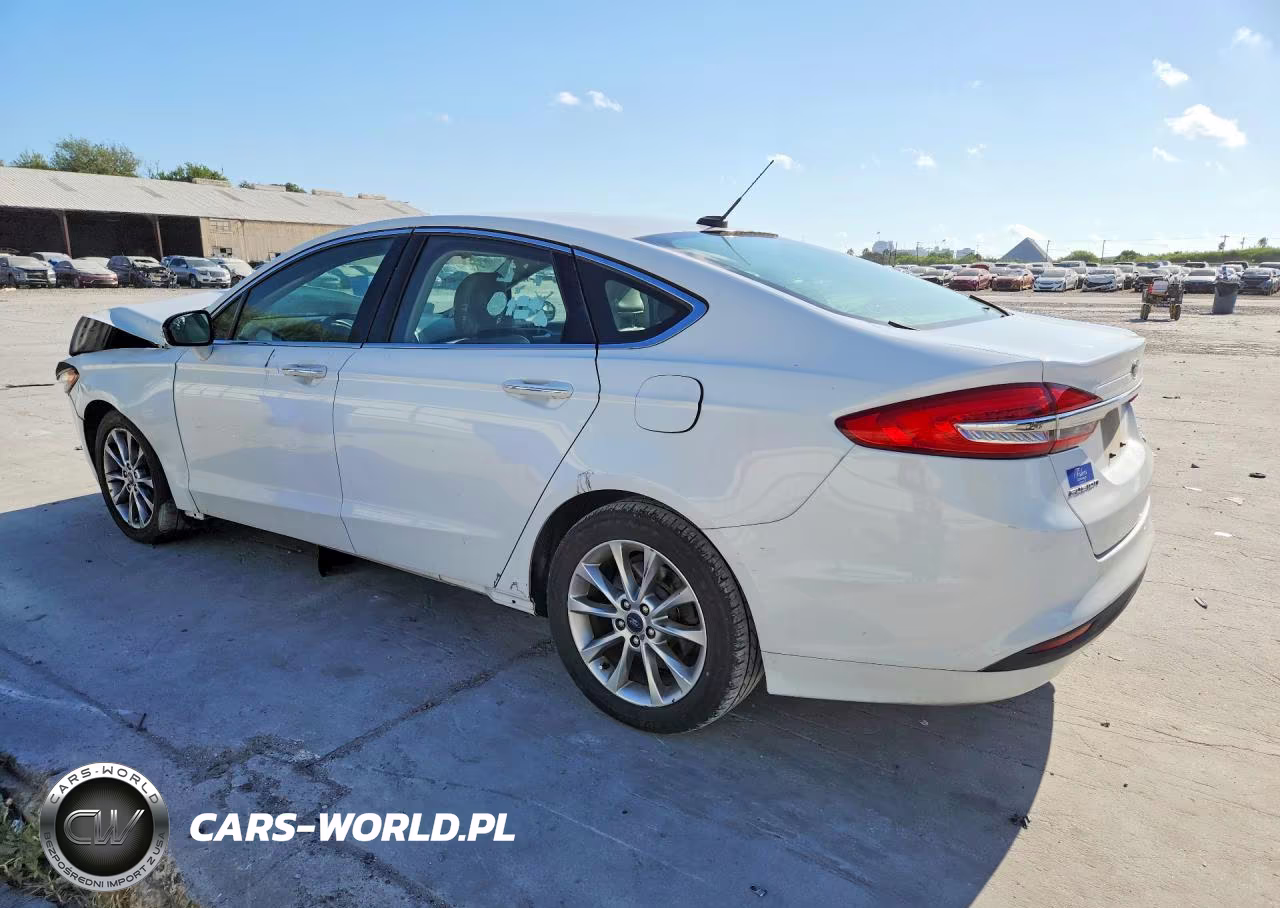 2017 Ford Fusion Se VIN:3FA6P0HD8HR130767 - 2