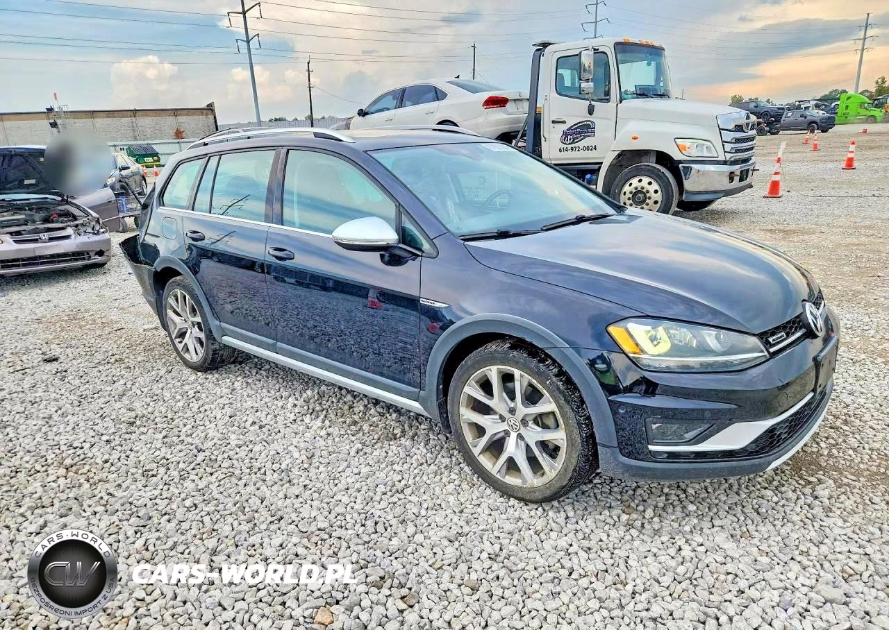 2017 Volkswagen Golf Alltrack S VIN:3VWH17AU1HM530283 - 4
