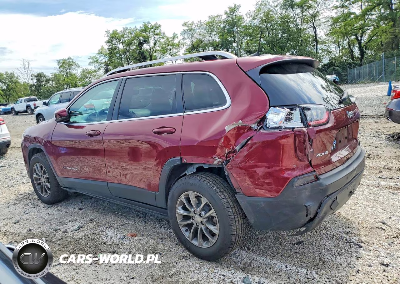 2021 Jeep Cherokee Latitude Lux VIN:1C4PJMMX2MD115448 - 2