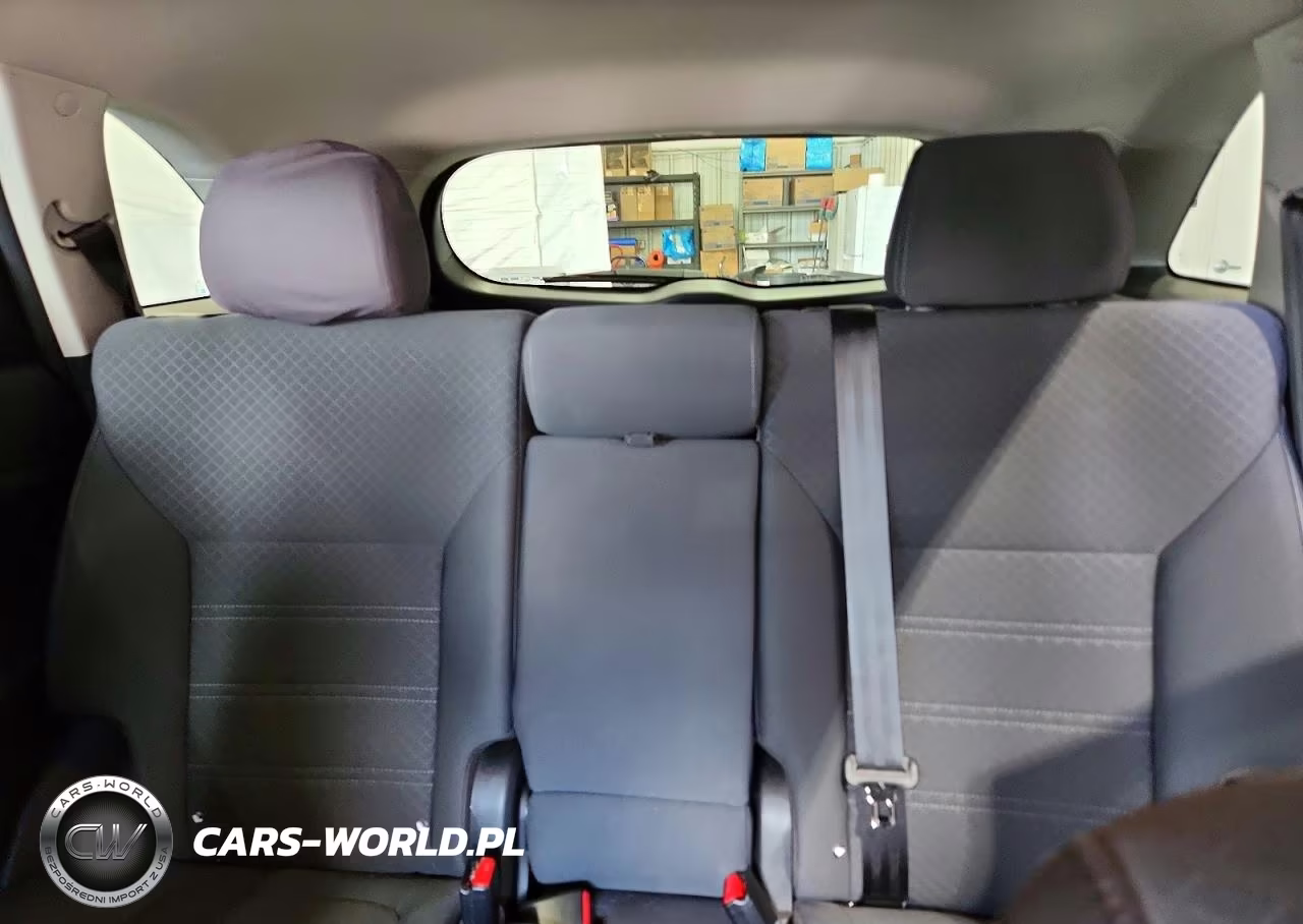 2018 Kia Sorento Lx VIN:5XYPG4A34JG357042 - 10