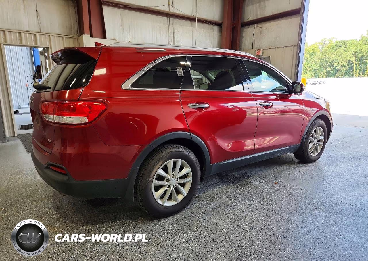 2018 Kia Sorento Lx VIN:5XYPG4A34JG357042 - 3
