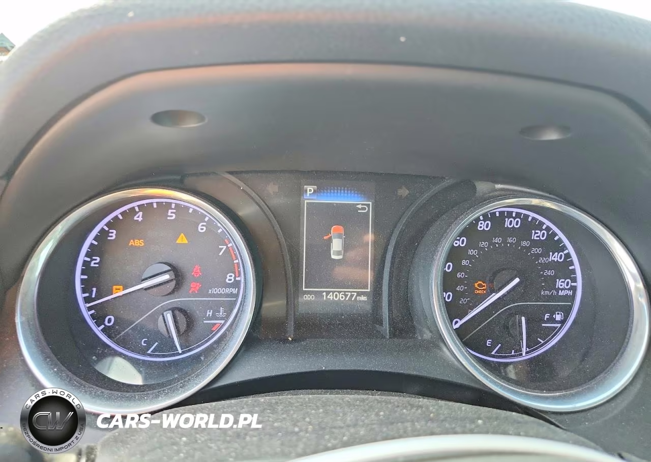 2018 Toyota Camry Se VIN:4T1B11HK3JU661822 - 9