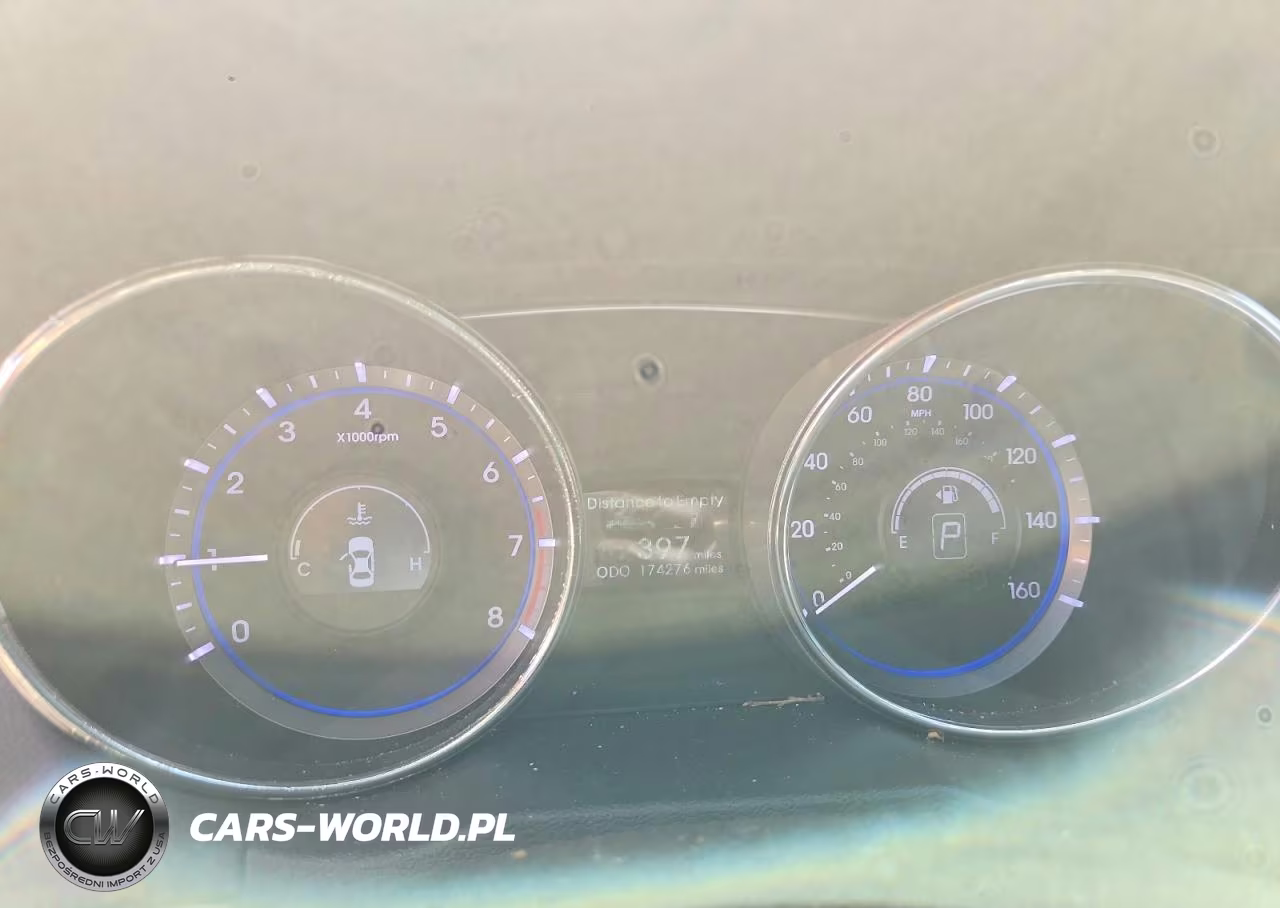2011 Hyundai Sonata Limited VIN:5NPEC4AC7BH081226 - 9