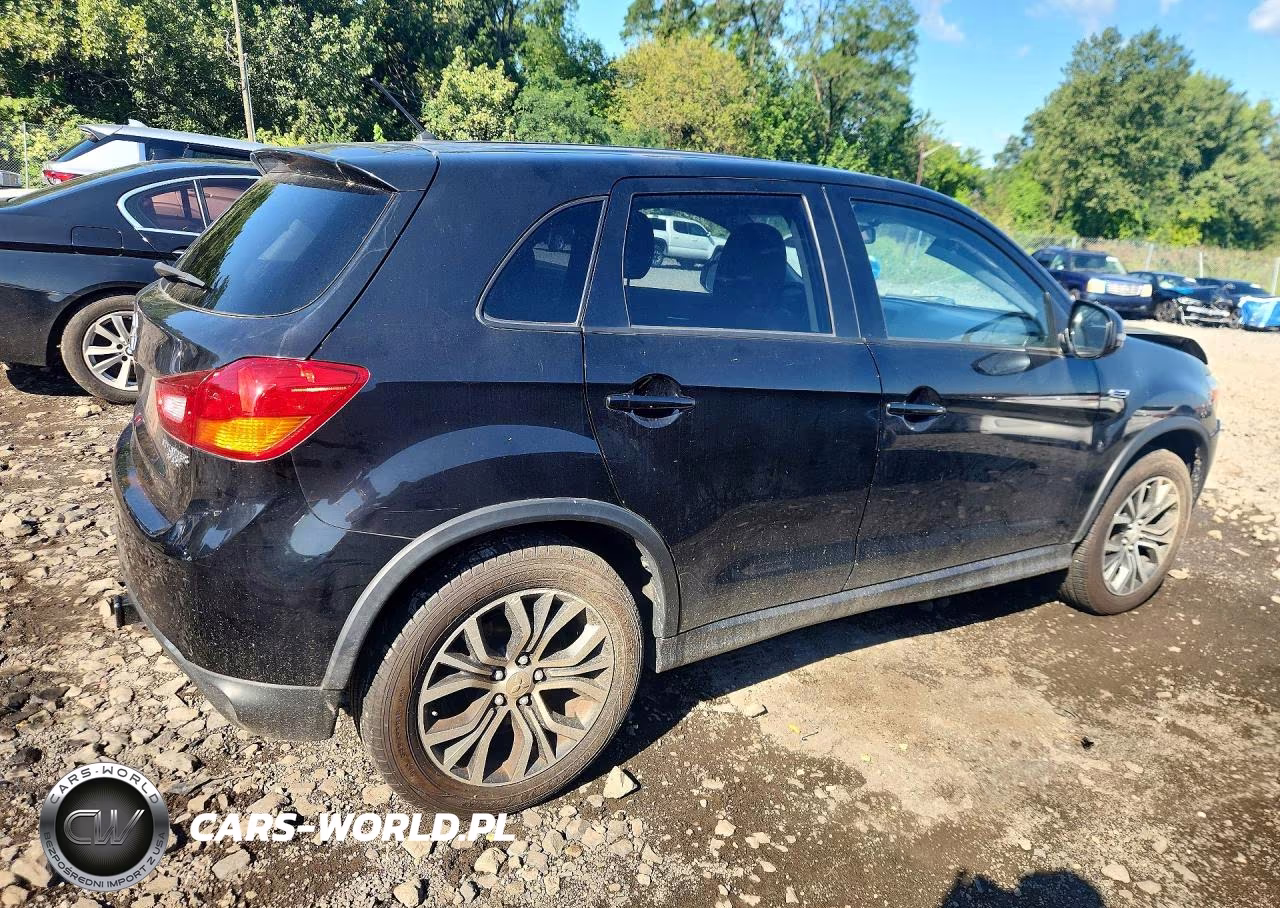 2016 Mitsubishi Outlander Sport Es VIN:JA4AP3AU6GZ060674 - 3