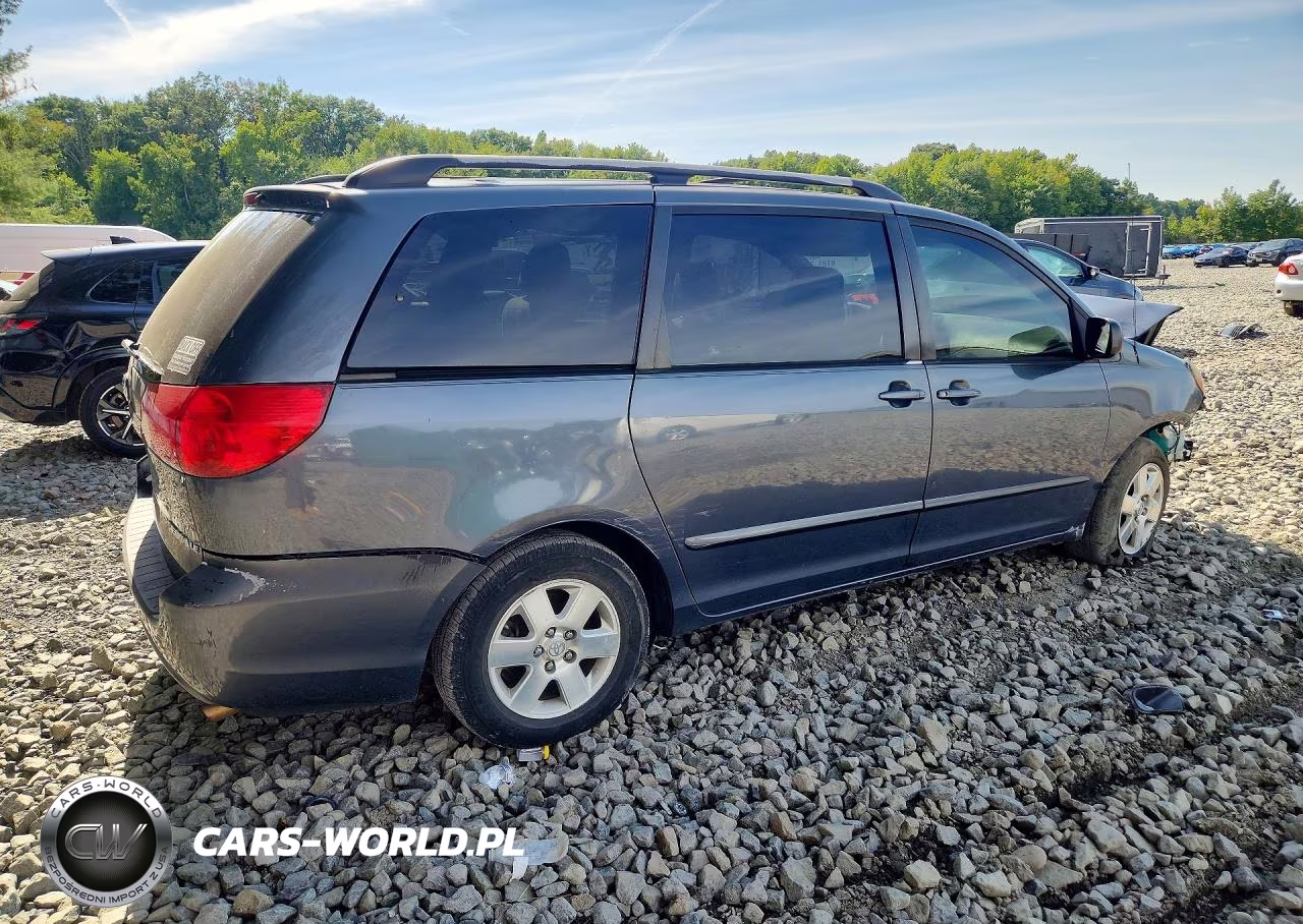 2009 Toyota Sienna Le 7-Passenger VIN:5TDZK23C69S232650 - 3