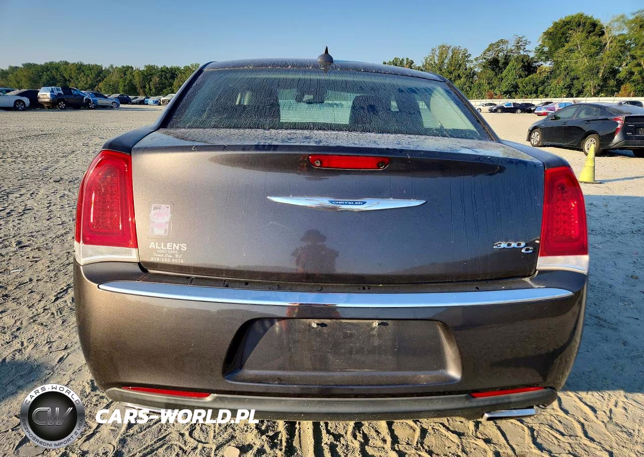 2017 Chrysler 300C VIN:2C3CCAEG4HH552032 - 6